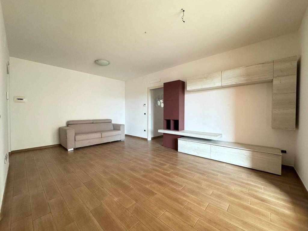 Appartamento a Martinsicuro in Via Cristoforo Colombo, 85 - Foto 2