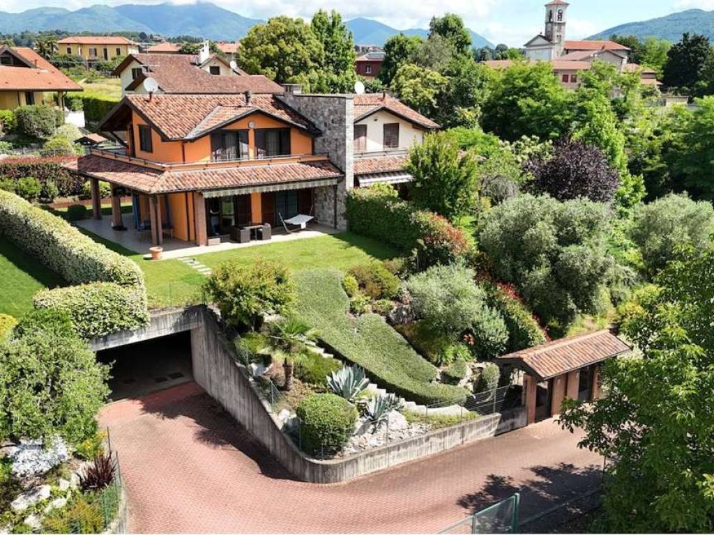 Villa a Besozzo in Via Gorizia - Foto 4