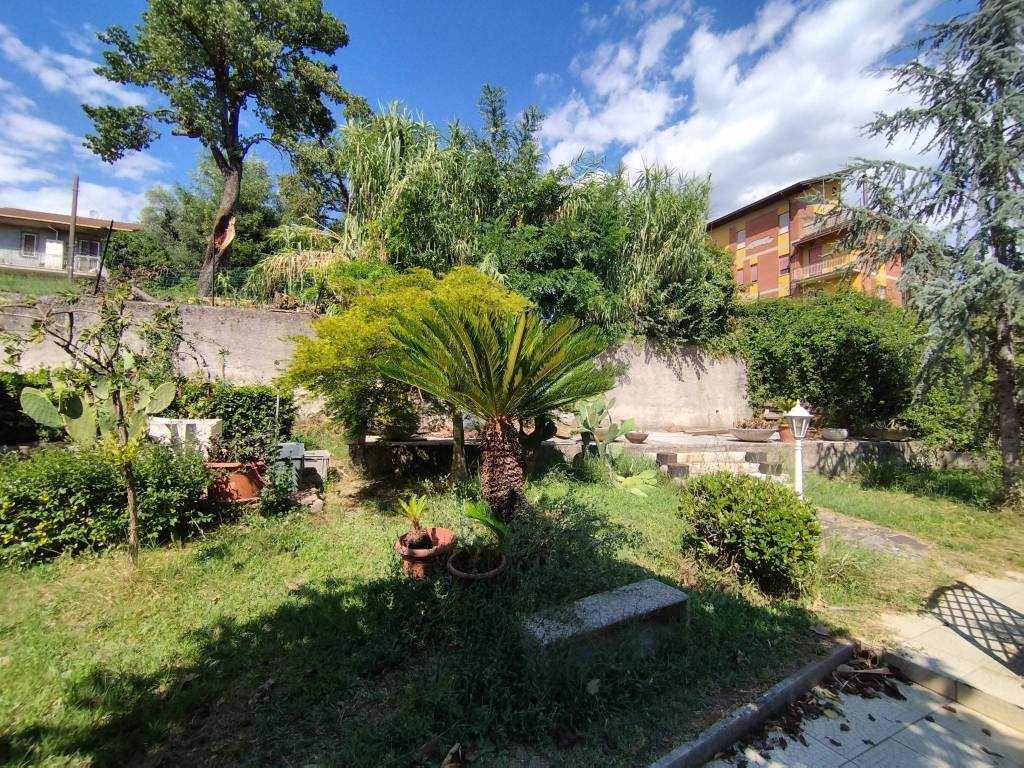 Villa a Frosinone in Via Cosenza, 47 - Foto 4