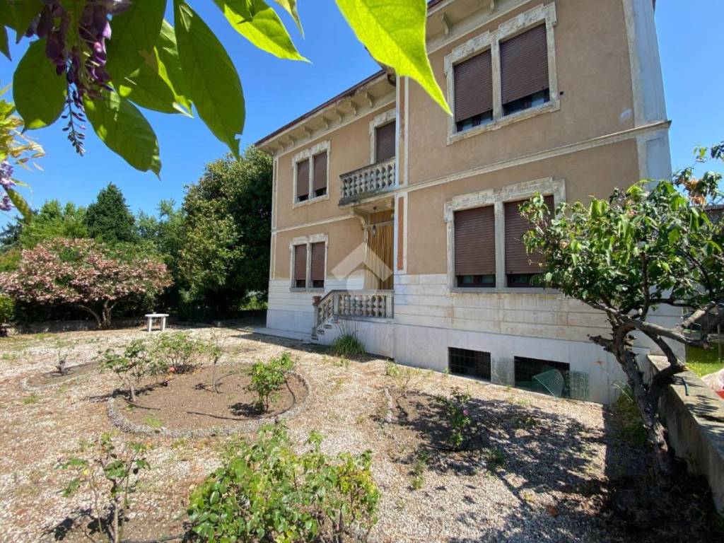 Villa a Isola della scala - Foto 3