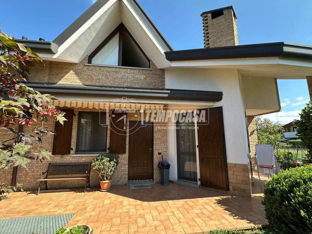Villa a Cogliate in Via galvani - Foto 3