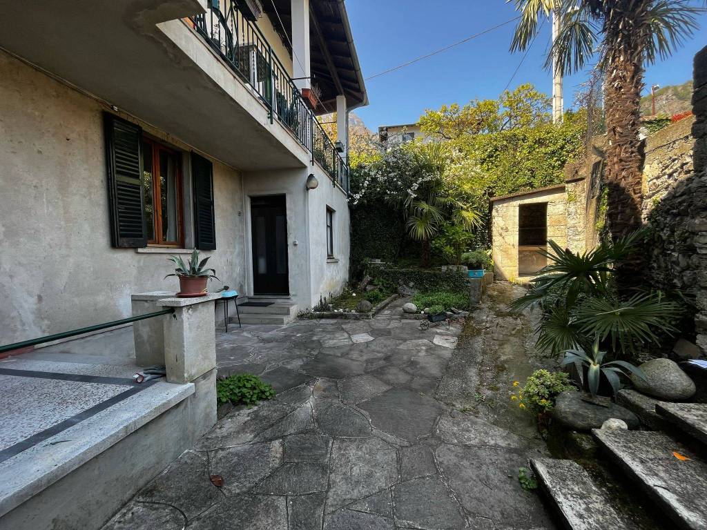 Appartamento a Tremezzina in Via Quaranta Martiri, 7 - Foto 3