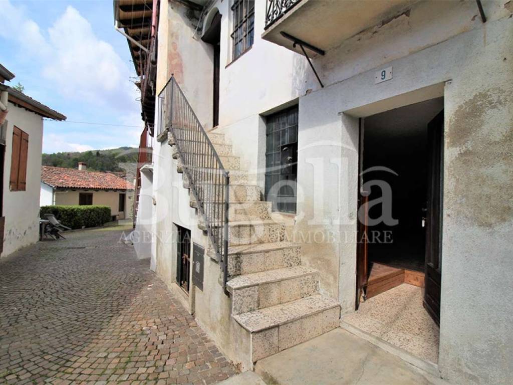 Casa indipendente a Camandona in via frazione Vacchiero 9 - Foto 4