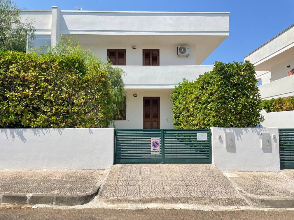 Villa a Melendugno in Via Massimo Troisi - Foto 2