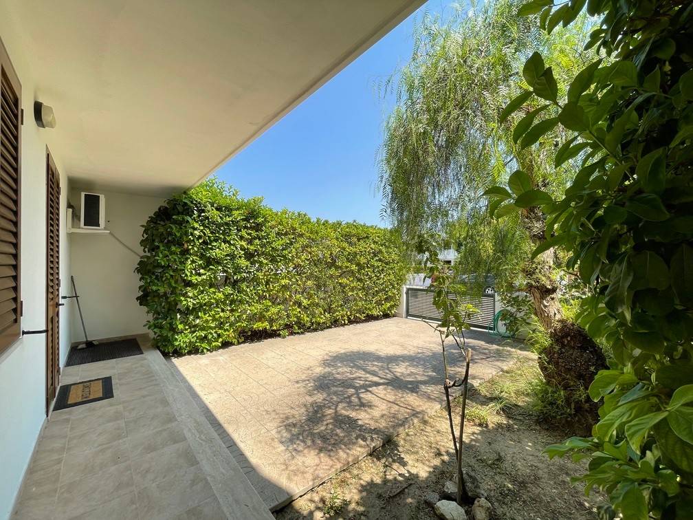 Villa a Melendugno in Via Massimo Troisi - Foto 4