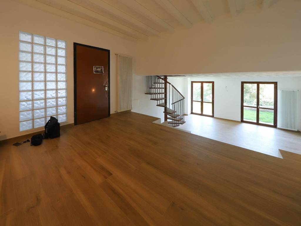 Casa indipendente a Cuasso al monte in Via Scampini, 23 - Foto 5