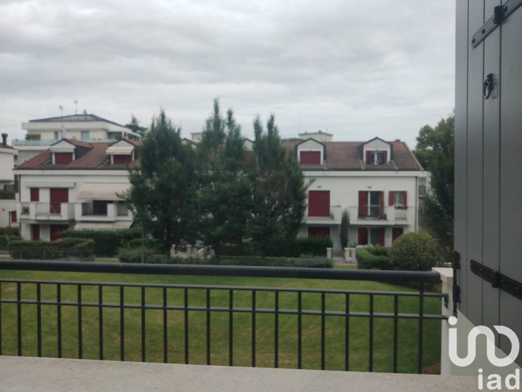 Appartamento a Padova in Via Jacopo Crescini - Foto 2