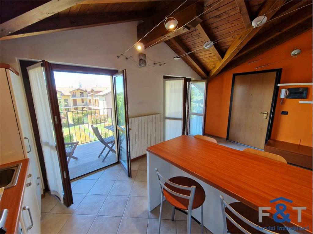 Appartamento a Varano borghi in Via Trento, 33 - Foto 2