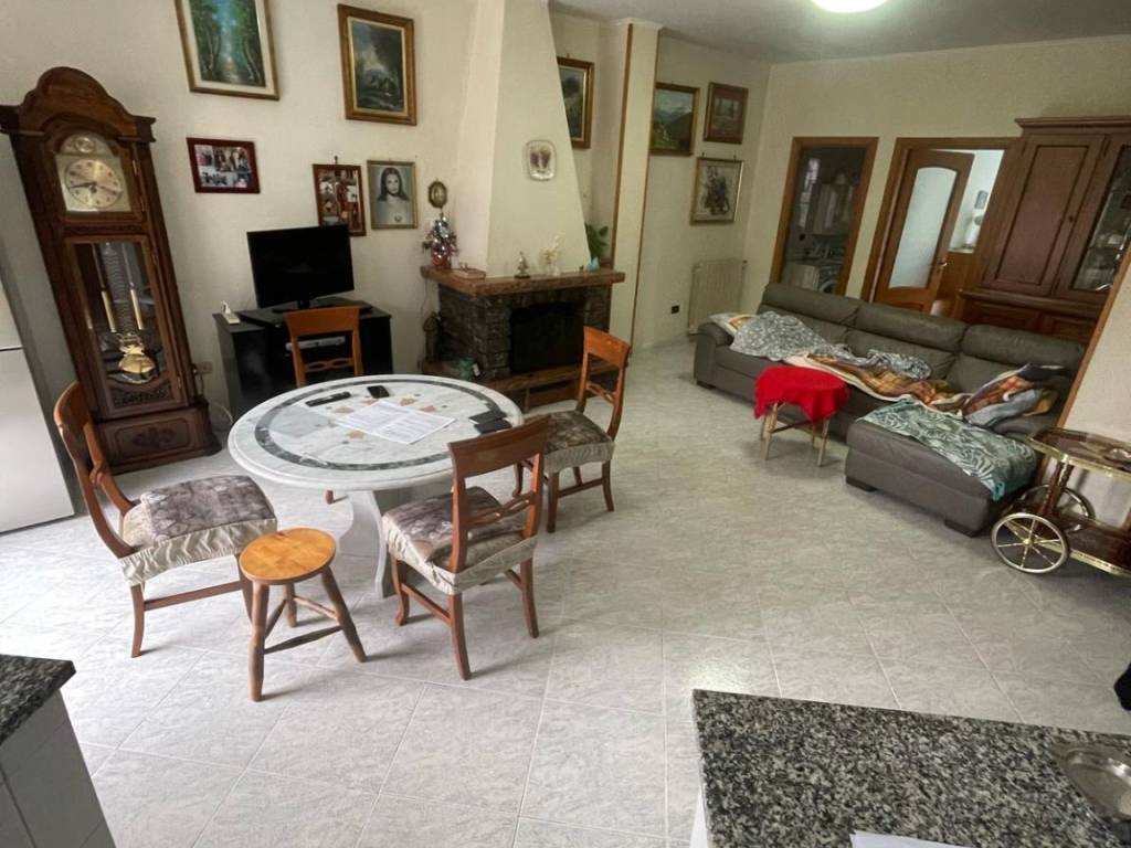 Appartamento a Napoli in Via Domenico Pallucci - Foto 5