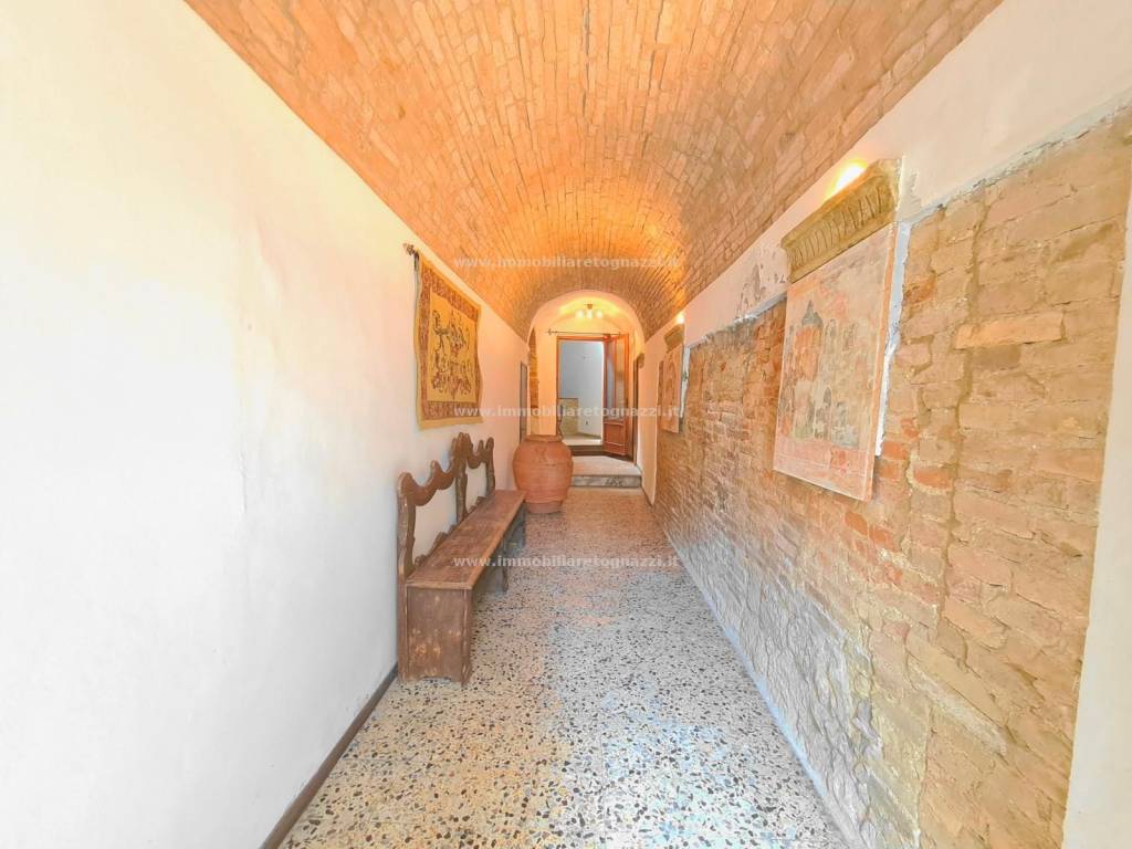 Palazzo / stabile a San gimignano in Zona centro Storico - Foto 2