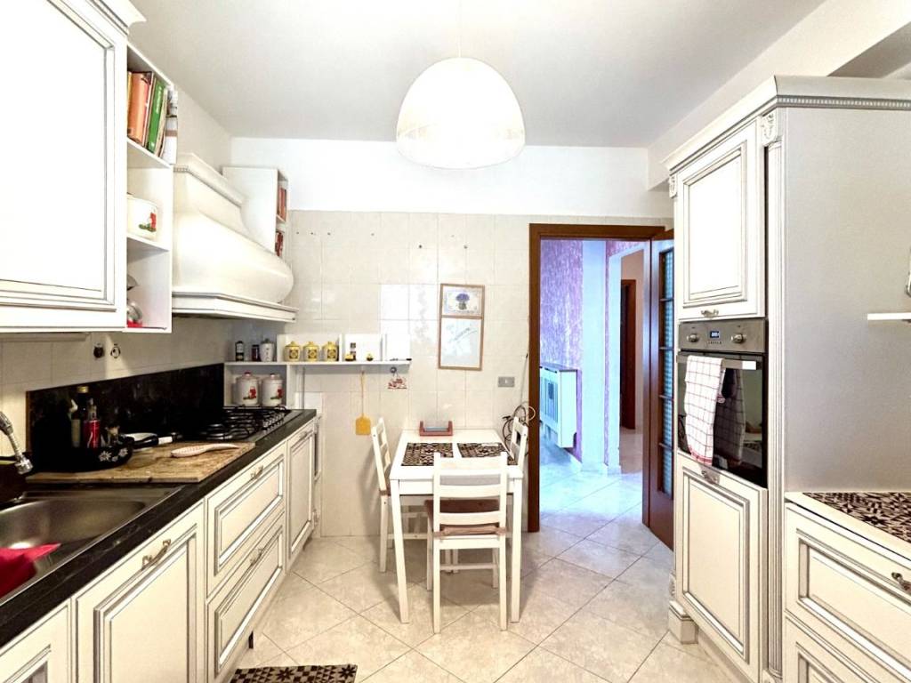 Appartamento a Davoli in Viale Cassiodoro, 213 - Foto 2