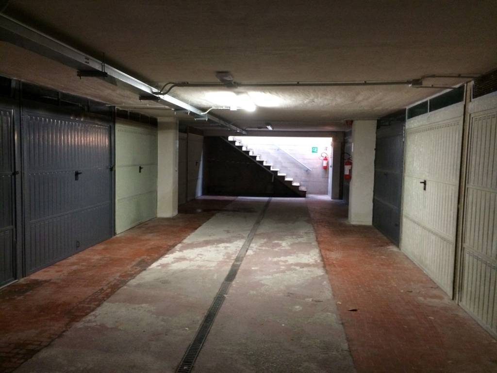 Box / garage a Pisa in via carnelutti, 2 - Foto 3