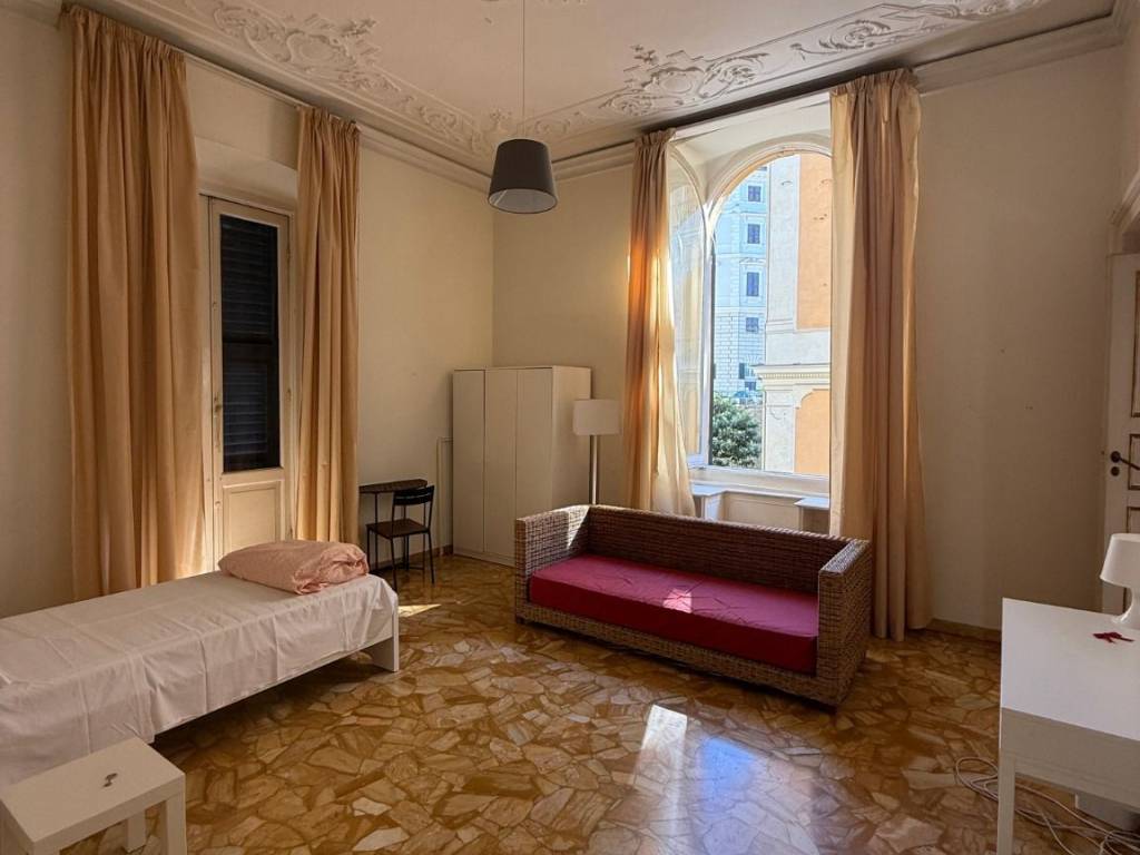 Appartamento a Genova in Via Assarotti - Foto 4