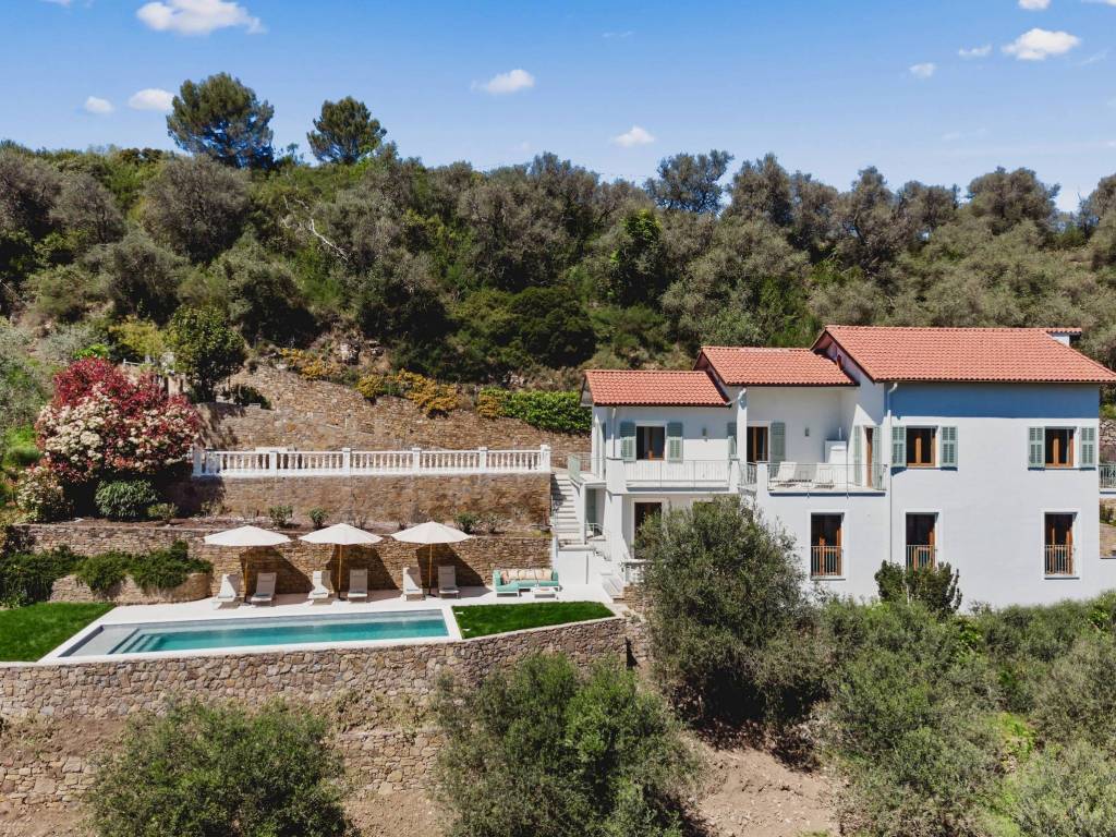 Villa a Dolceacqua in Regione Morghe - Foto 3