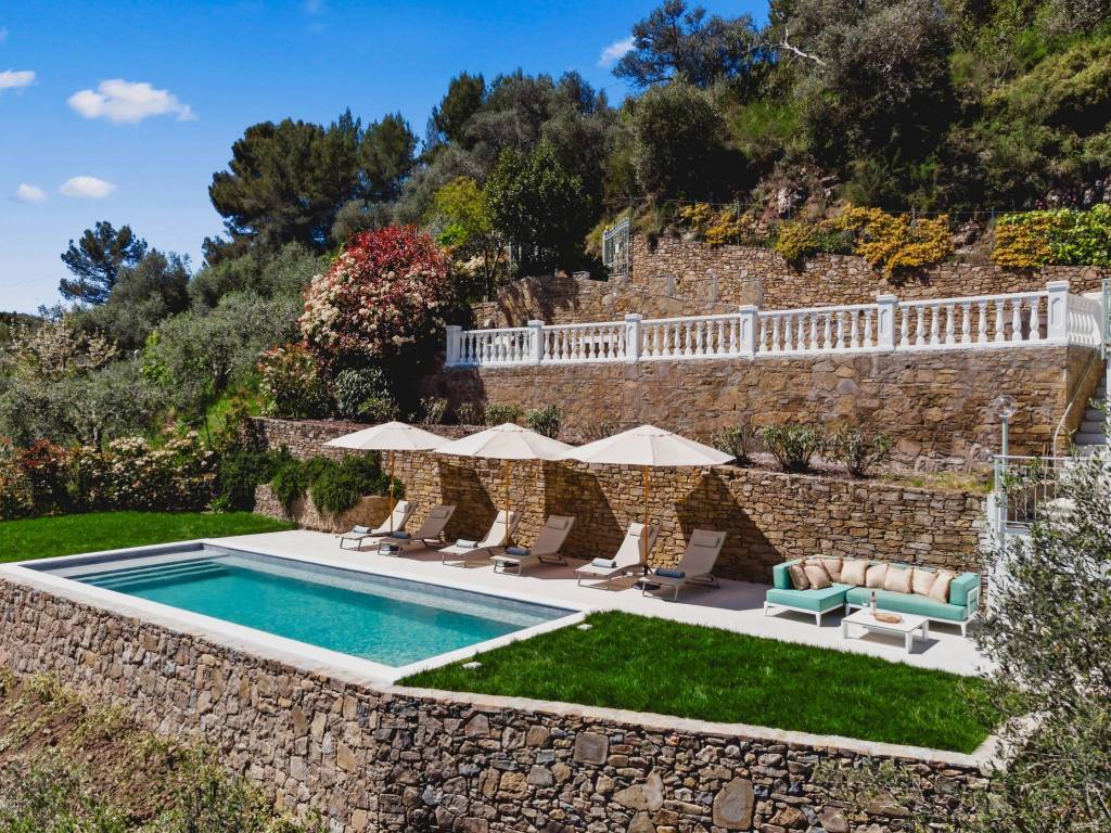 Villa a Dolceacqua in Regione Morghe - Foto 4