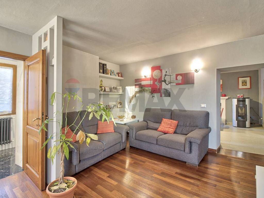 Casa indipendente a Montevarchi in via del tramaglio, 22 - Foto 3