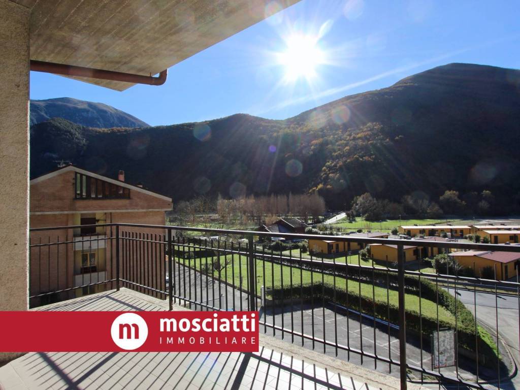 Appartamento a Pioraco in Via Ludovico Ludovici - Foto 3