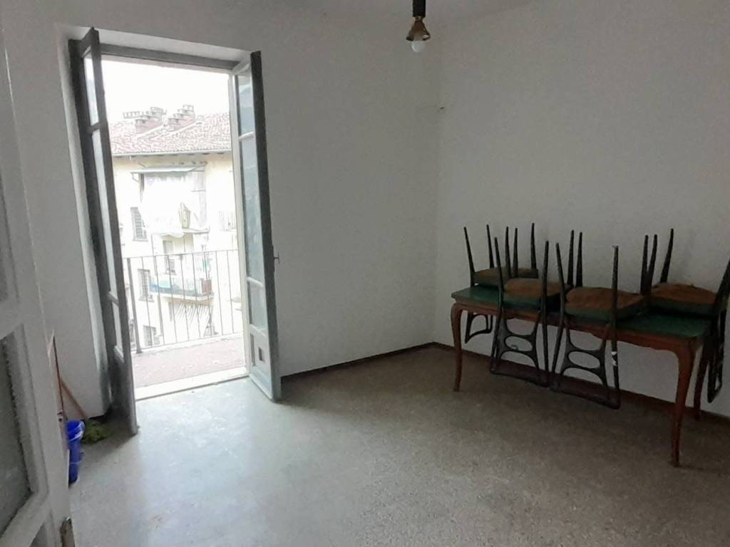 Appartamento a Asti in Via Fratelli Olivero - Foto 2