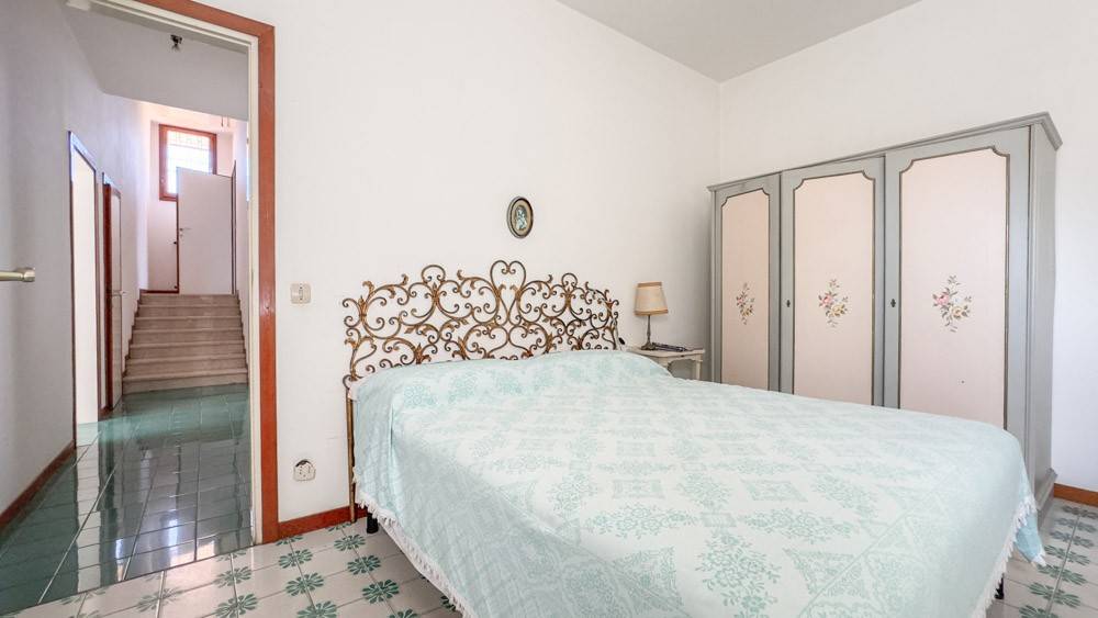 Villa a Pietrasanta in Via Alessandro Manzoni - Foto 5