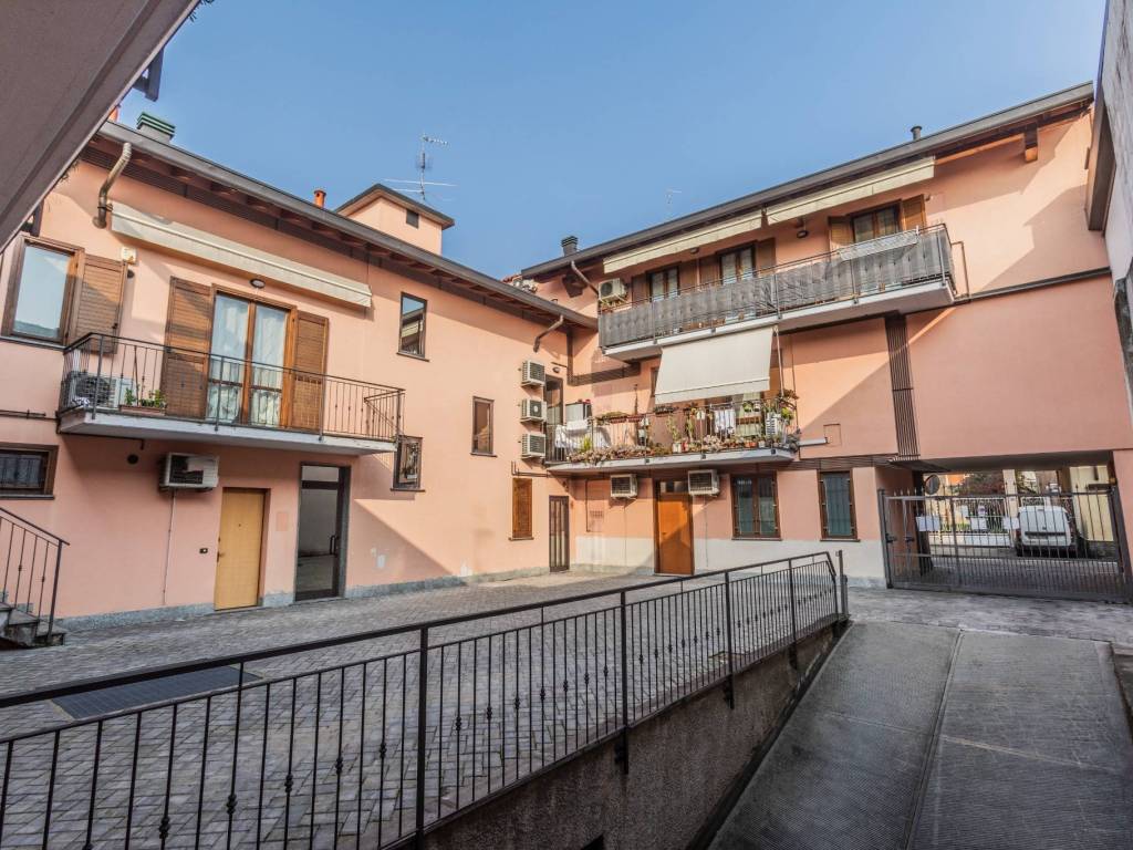 Appartamento a Uboldo in Via San Cosma - Foto 2