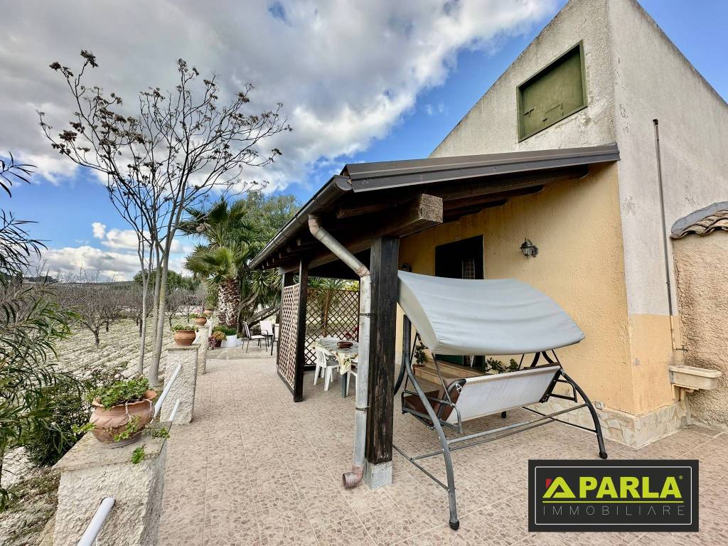 Villa a Canicattì in Contrada Ferlazzano - Foto 3