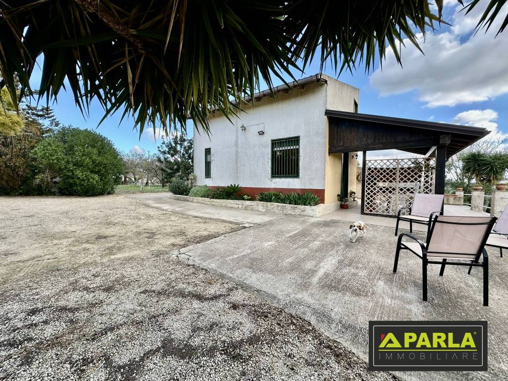 Villa a Canicattì in Contrada Ferlazzano - Foto 4