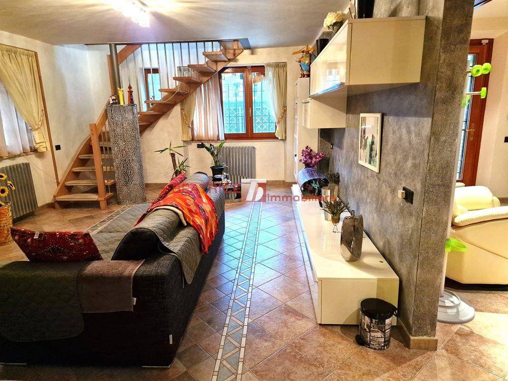 Villa a Capannori in VIA DI RONCHI - Foto 5