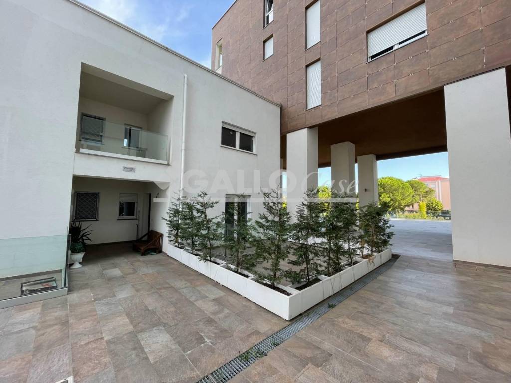 Villa a Rende in Via Quasimodo - Via Repaci - Foto 2
