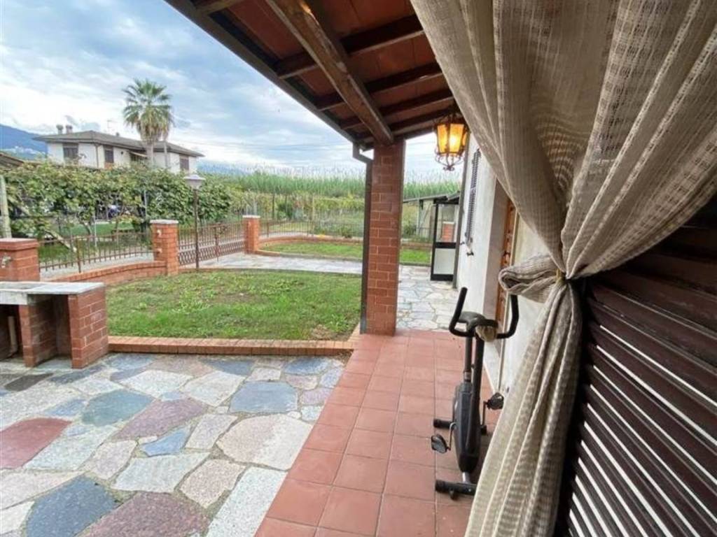 Villa a Castelnuovo magra in Via Borgolo, 79 - Foto 4