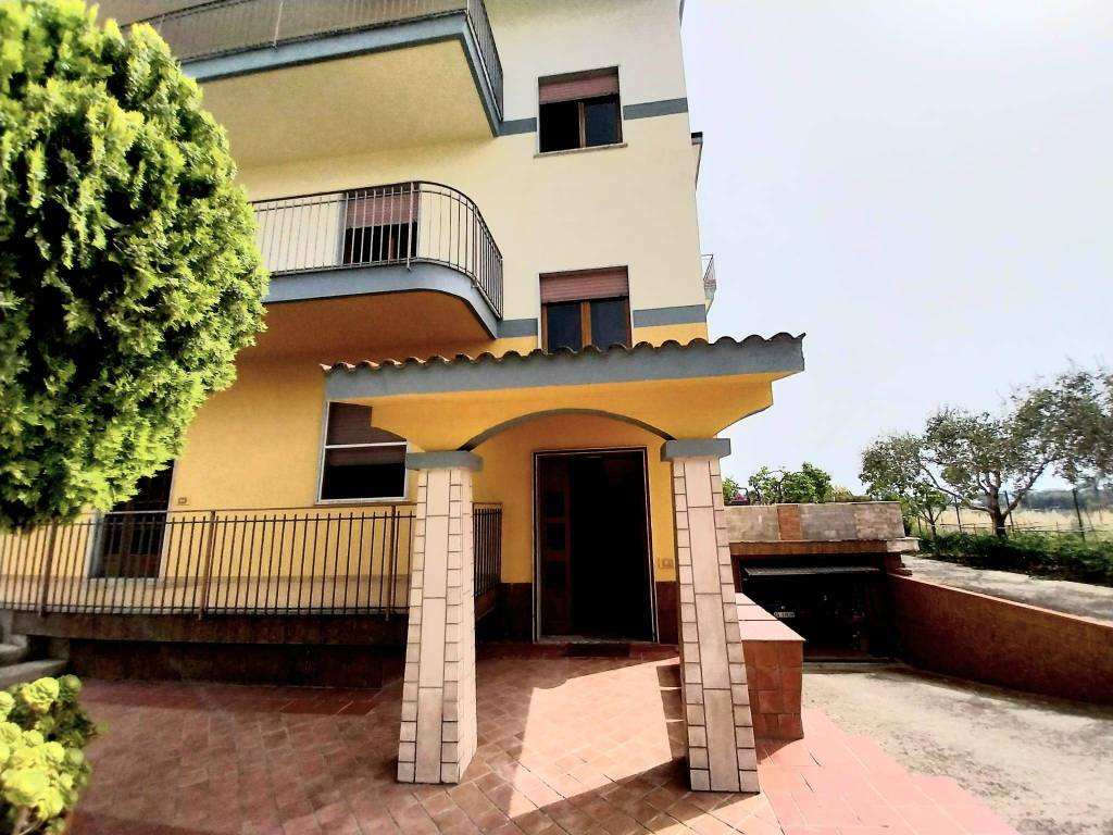 Appartamento a Albanella in Viale Italia, 3 - Foto 2