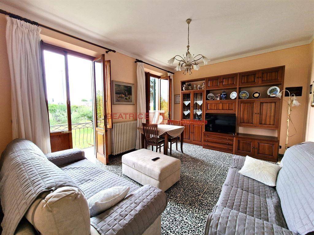 Villa a Lucca in VIA DEI POVERI VECCHI - Foto 2