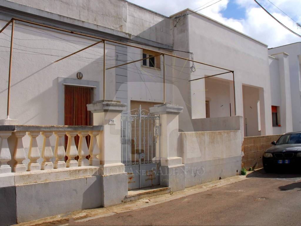 Casa indipendente a Patù in Via Isonzo, 16 - Foto 2