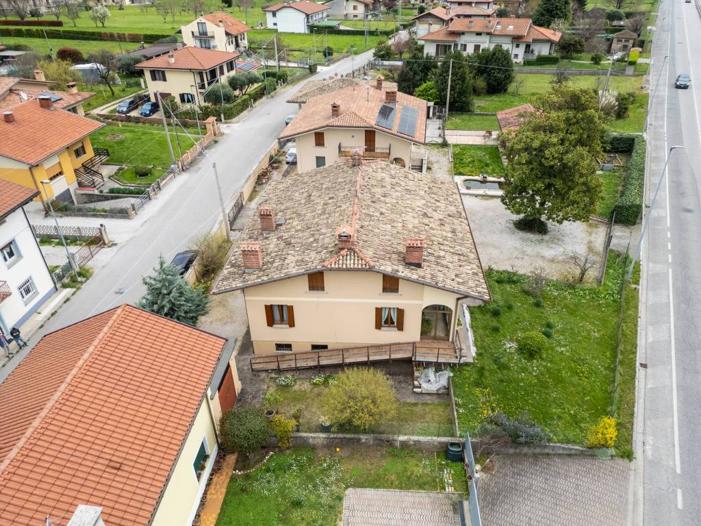 Villa a Buja in Via Ursinins Piccolo, 75 - Foto 3