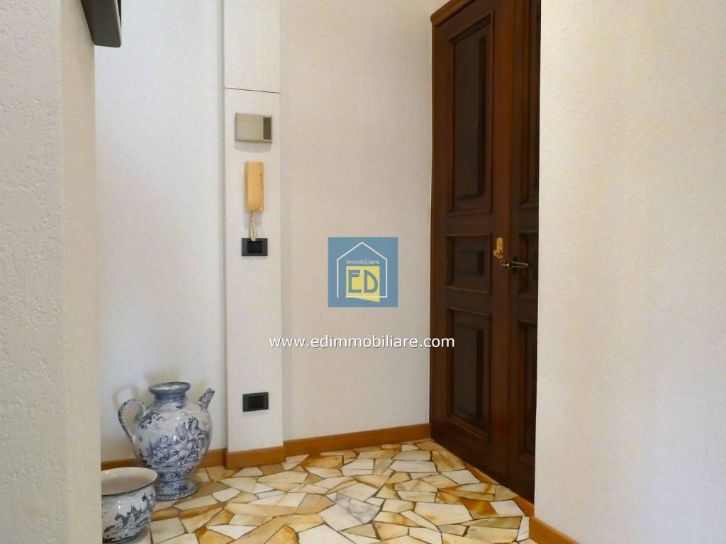 Appartamento a Savona in Via Don Giovanni Minzoni - Foto 2