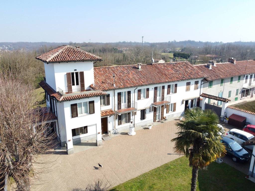 Casa indipendente a Asti in Frazione Quarto Superiore, 44 - Foto 2