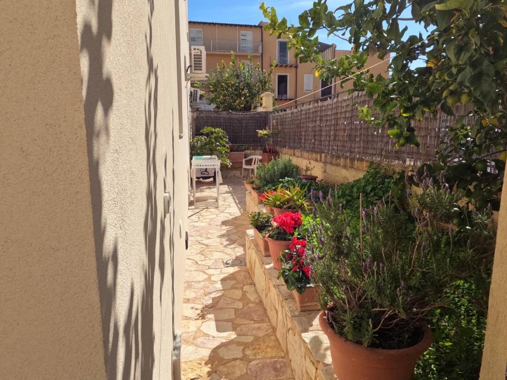 Appartamento a Agrigento in Lungomare Falcone Borsellino - Foto 2