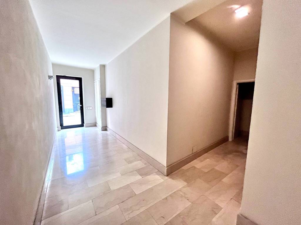 Appartamento a Asti in Via Angelo Brofferio, 31 - Foto 2