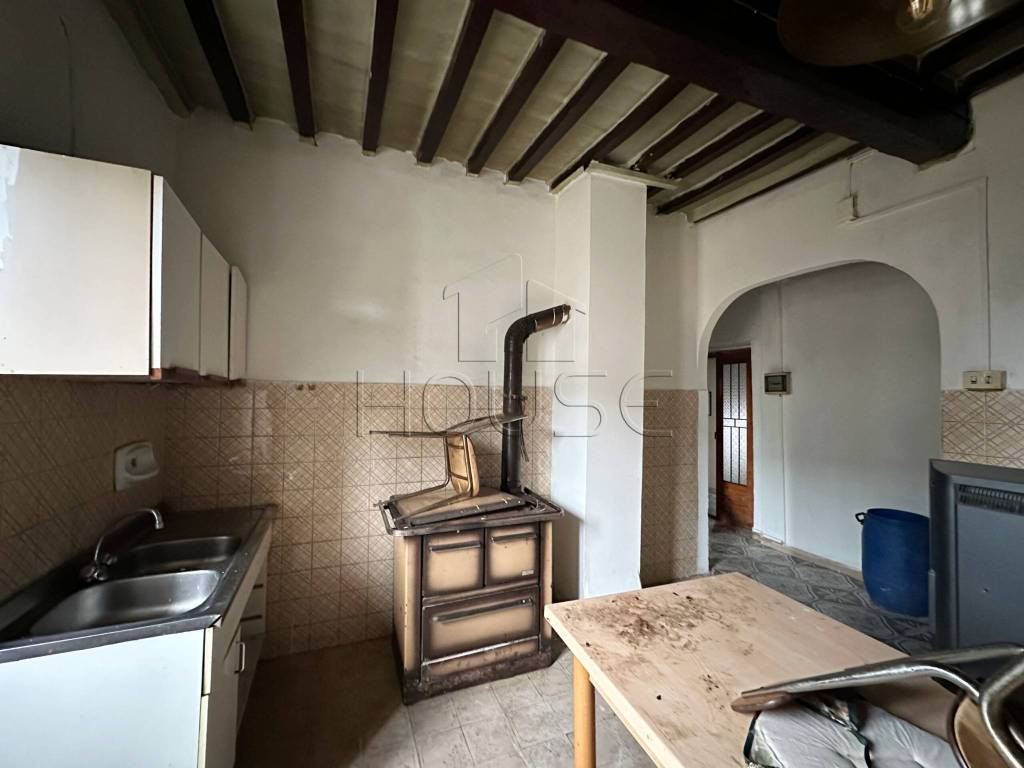 Appartamento a Umbertide in Via Verna - Foto 3