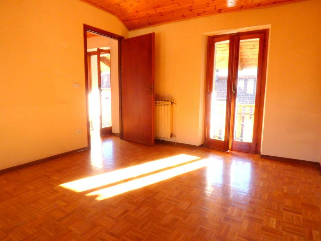 Casa indipendente a Quarona in Via Baraggiolo - Foto 5