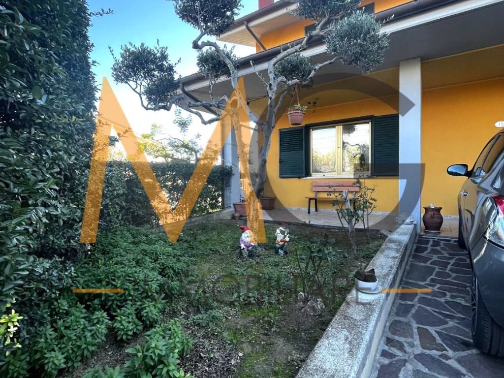 Villa a Fossacesia in Via Vecchia Lanciano - Foto 3