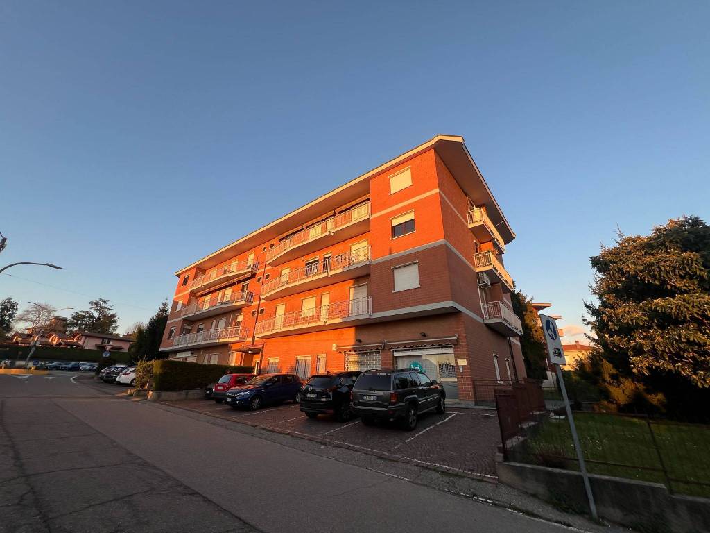 Appartamento a Sumirago in Via Giuseppe Pirovano, 1 - Foto 2