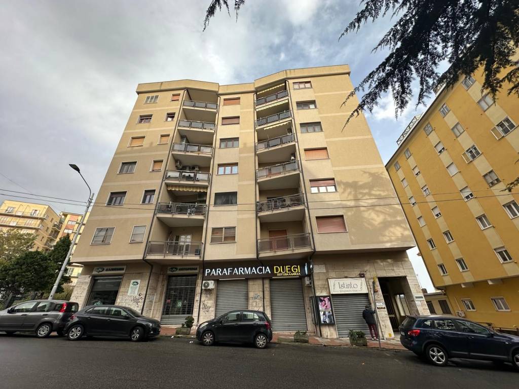 Appartamento a Catanzaro in Viale Pio X - Foto 4