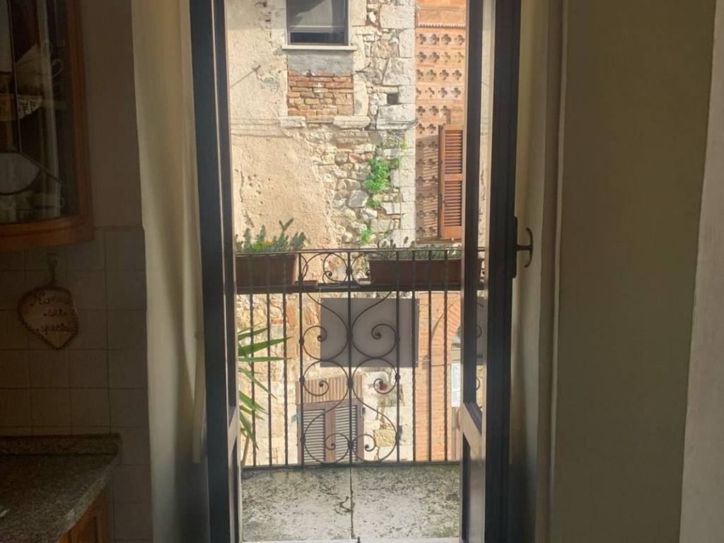 Casa indipendente a Amelia in Via Rimembranze - Foto 2