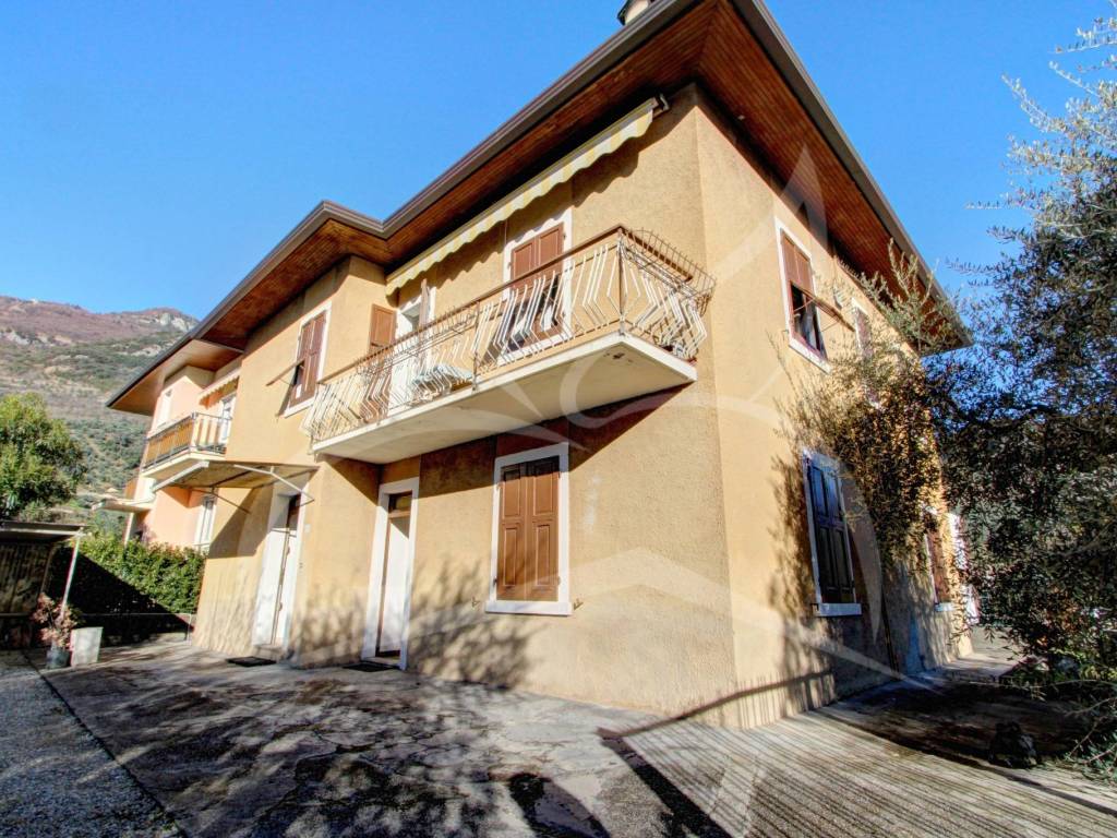 Villa a Arco in Via Guglielmo Frisoni, 2 - Foto 3