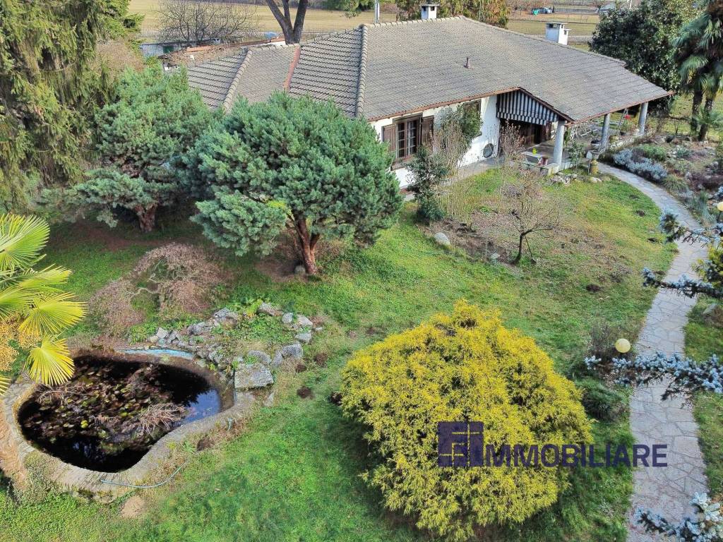 Villa a Angera in Via Salvador Allende - Foto 3