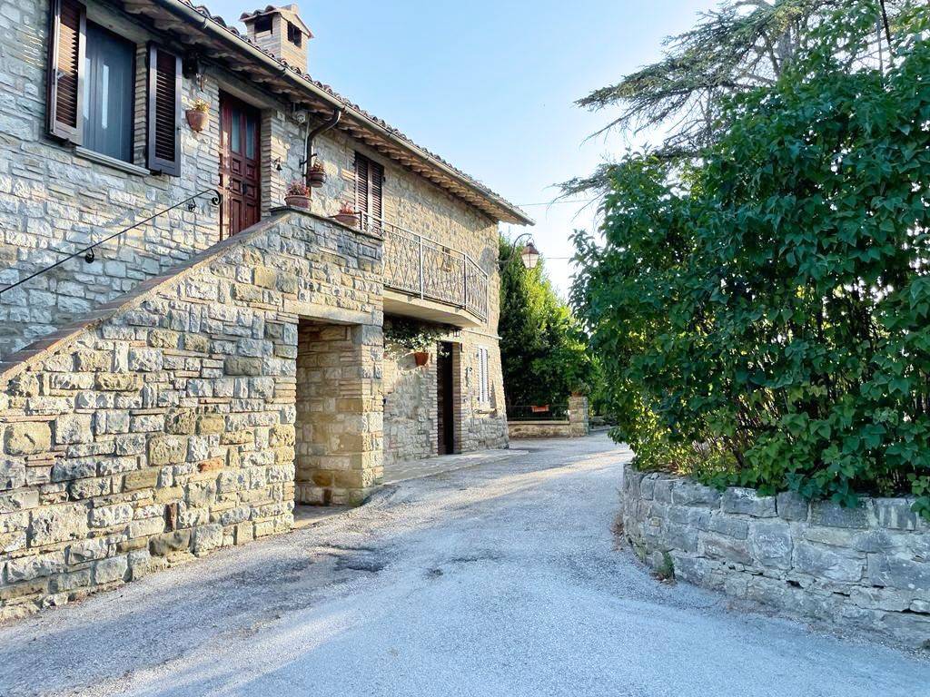 Casa indipendente a Gubbio in Località Colpalombo - Foto 2