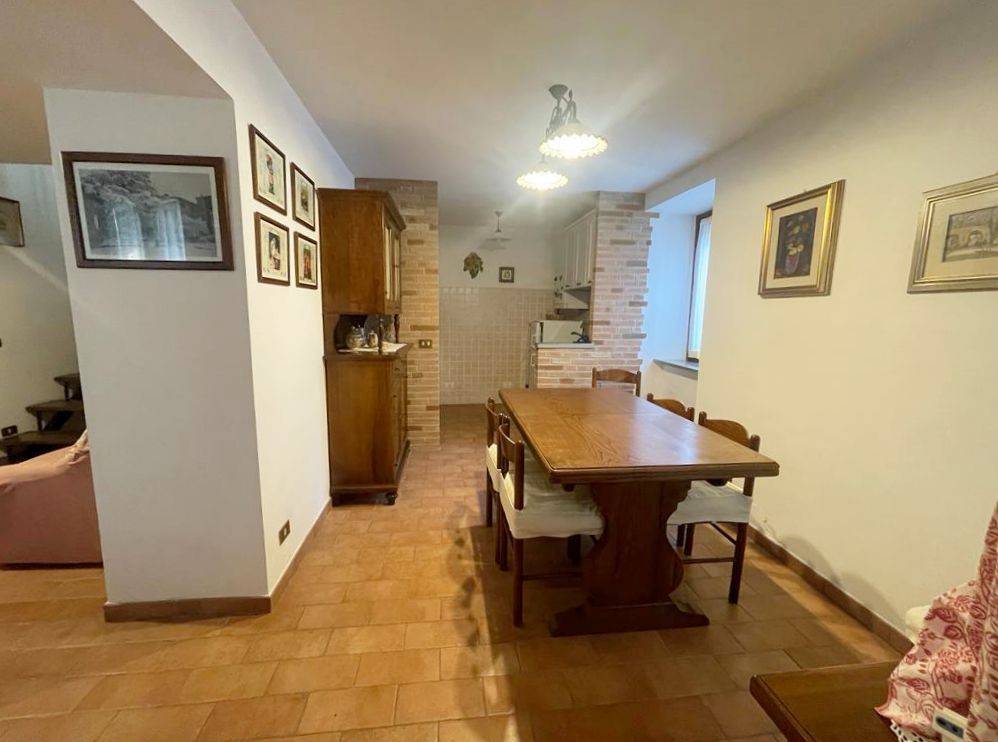 Casa indipendente a Gubbio in Località Colpalombo - Foto 5