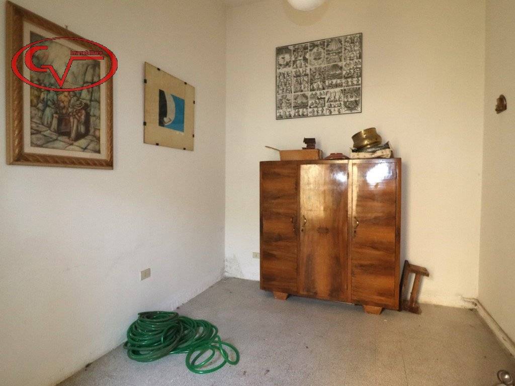 Appartamento a Montevarchi in Piazza della Repubblica - Foto 4
