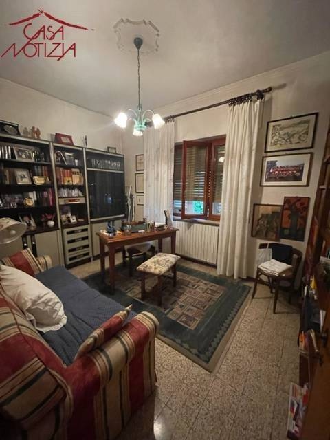 Villa a Coreglia antelminelli in Via Rinascimento - Foto 4