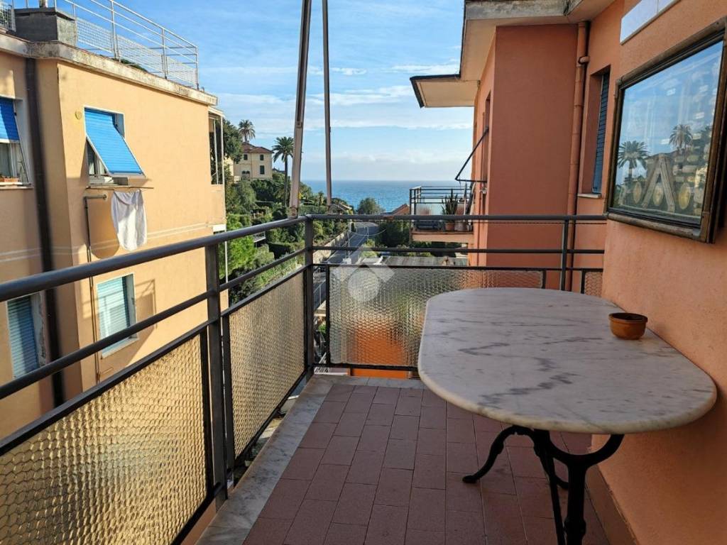 Appartamento a Rapallo in Via Primavera - Foto 2